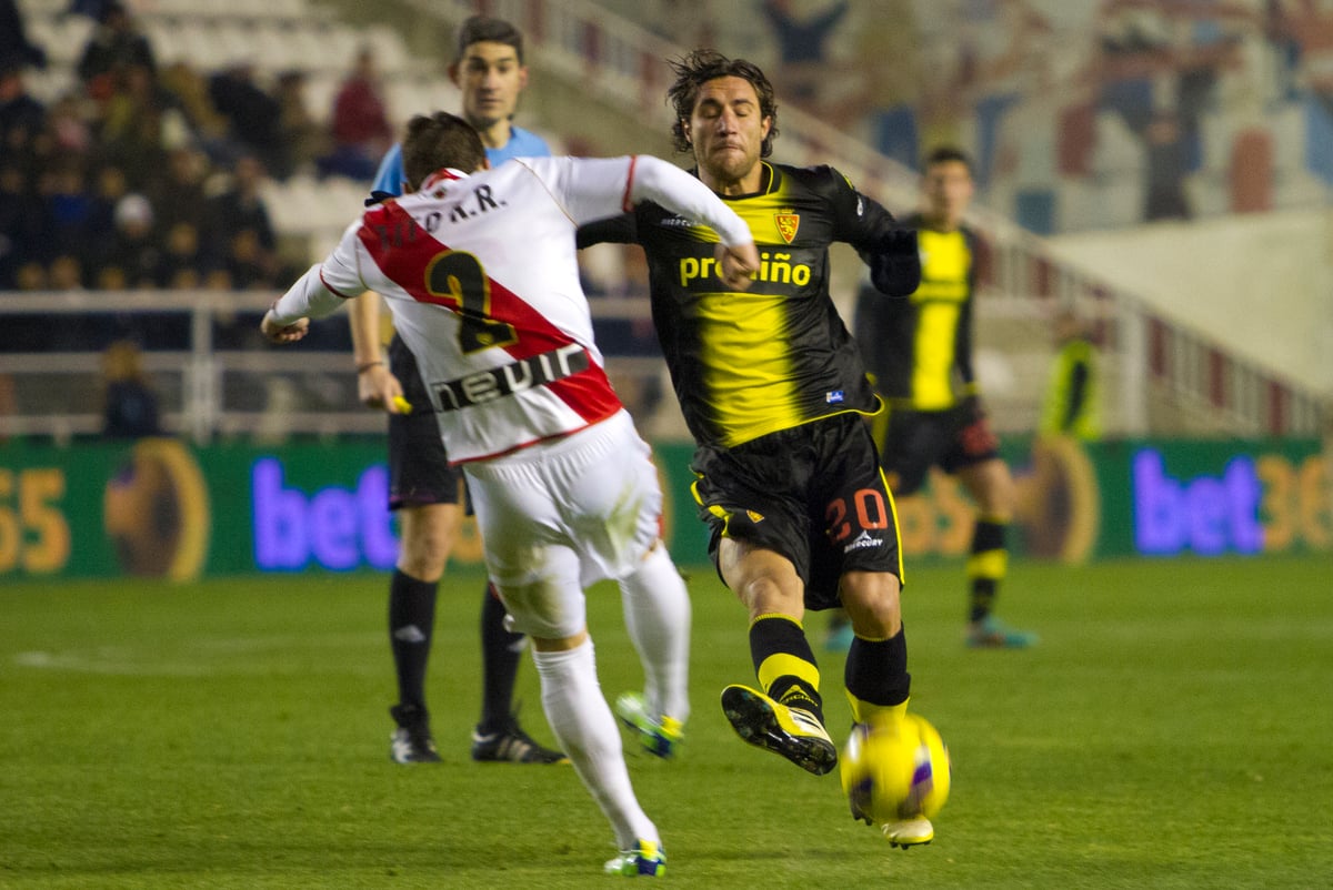 Under the Lights at Butarque: Watch Rayo Vallecano Take on Alavés