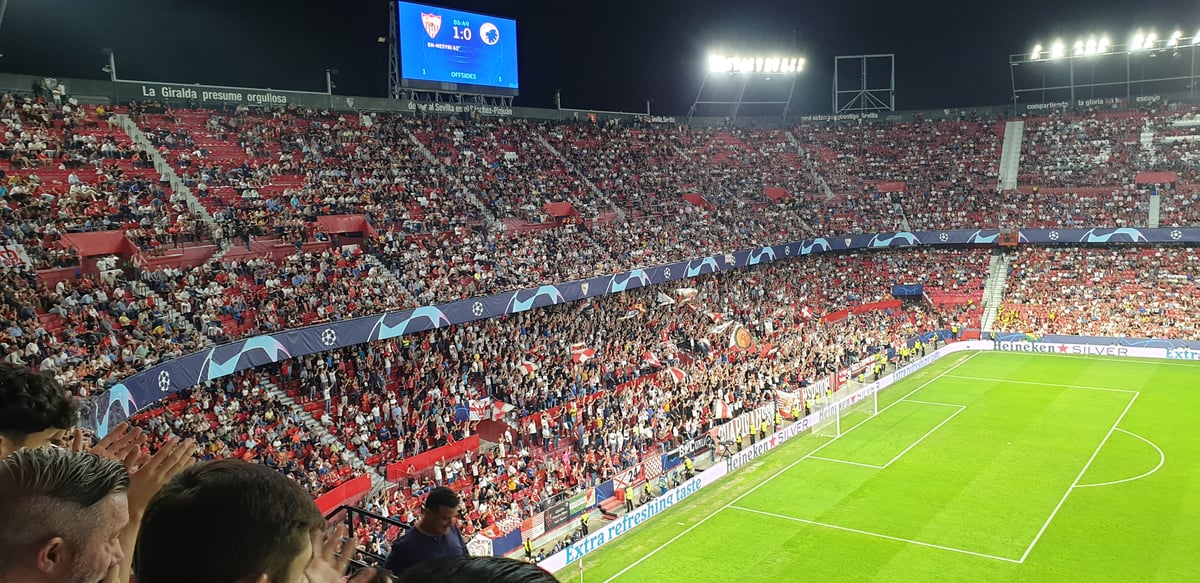 Sevilla's Fran González Gamble: Long Contract, Short on Answers